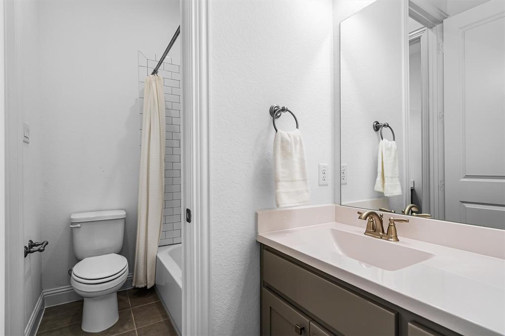 10801 Sycamore Falls Drive Property Photo 31