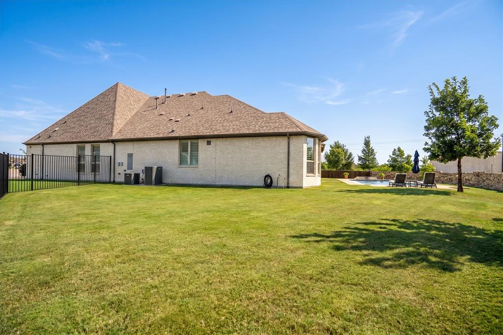 10801 Sycamore Falls Drive Property Photo 36