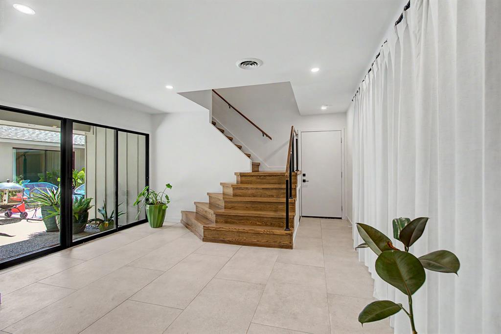 9357 Creel Creek Drive Property Photo 13