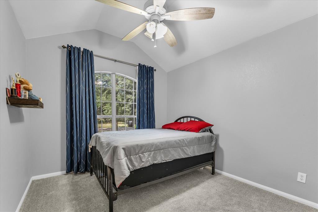 7 Market Loop Property Photo 17