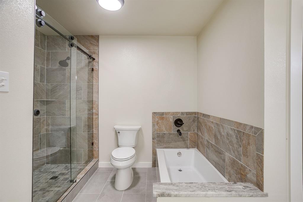 1009 Abbie Lane Property Photo 14