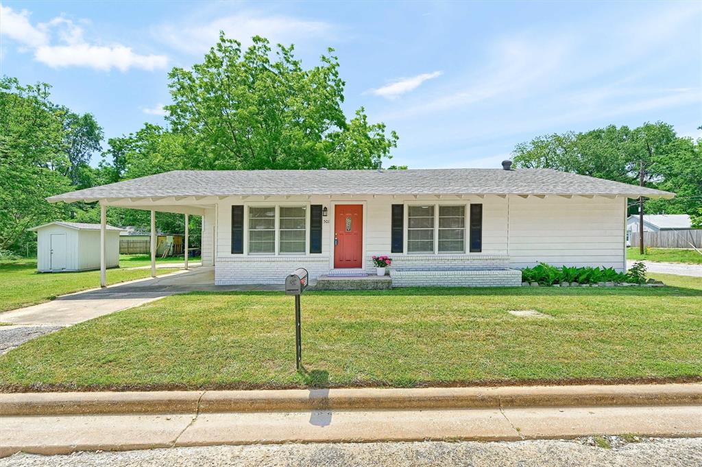 501 S Eddy Avenue Property Photo 1