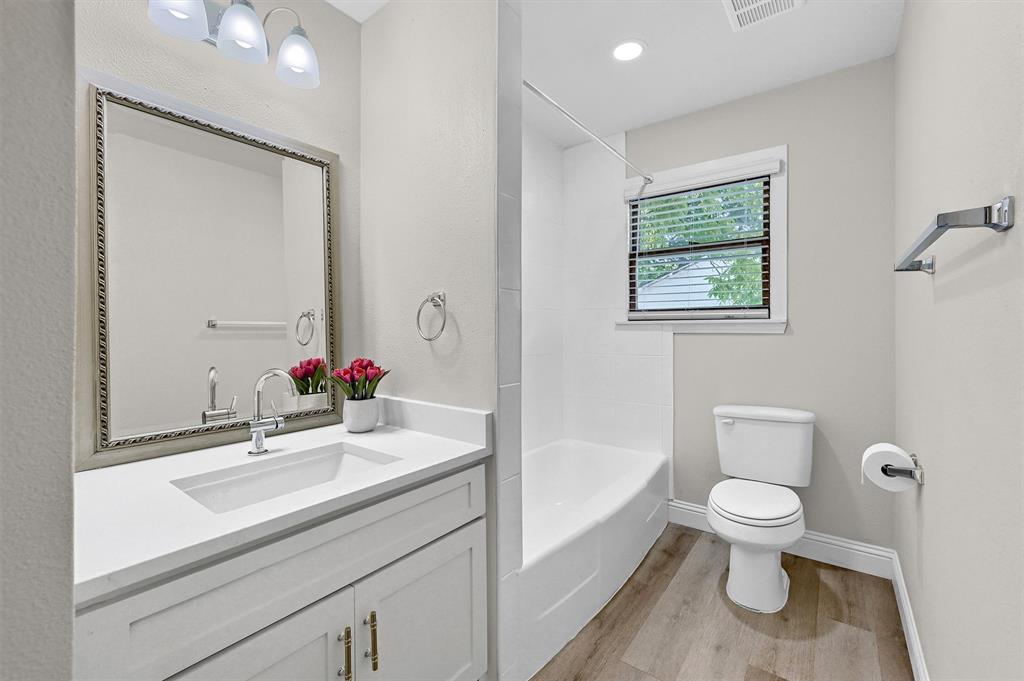 501 S Eddy Avenue Property Photo 15
