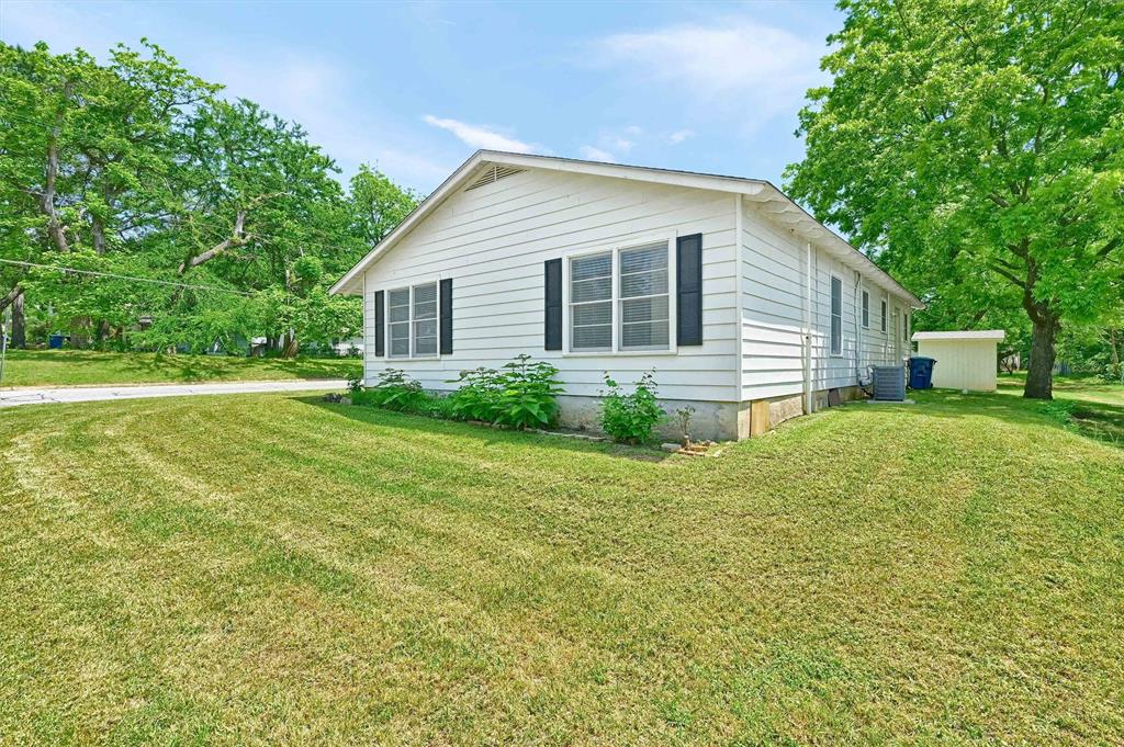 501 S Eddy Avenue Property Photo 23