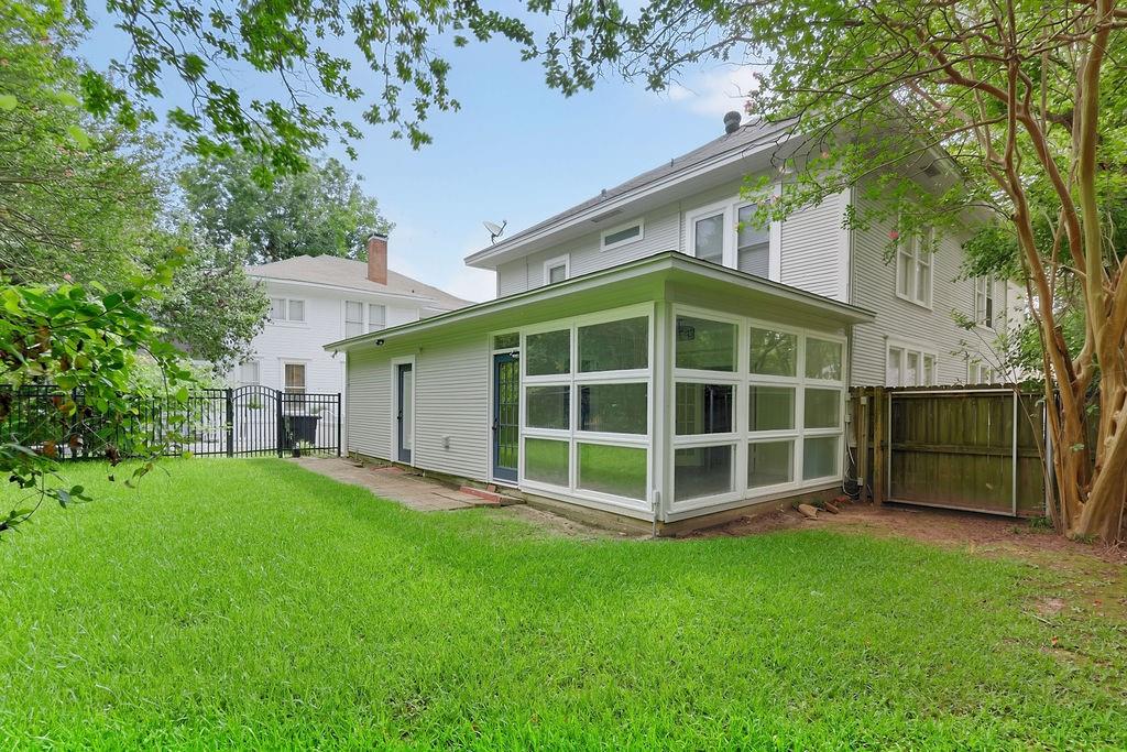 216 N Texas Street Property Photo 30