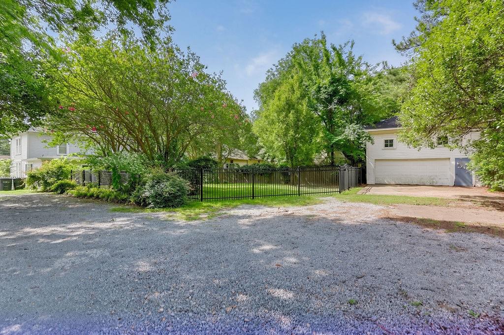216 N Texas Street Property Photo 32