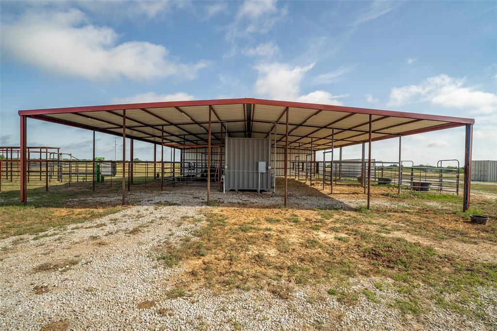 6825 Fm 920 Property Photo 4