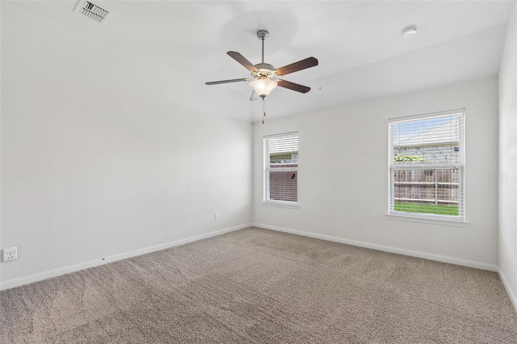 9105 Silver Dollar Drive Property Photo 19