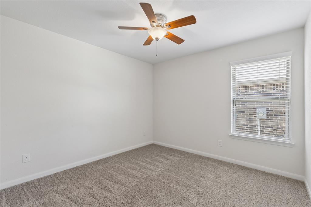 9105 Silver Dollar Drive Property Photo 28