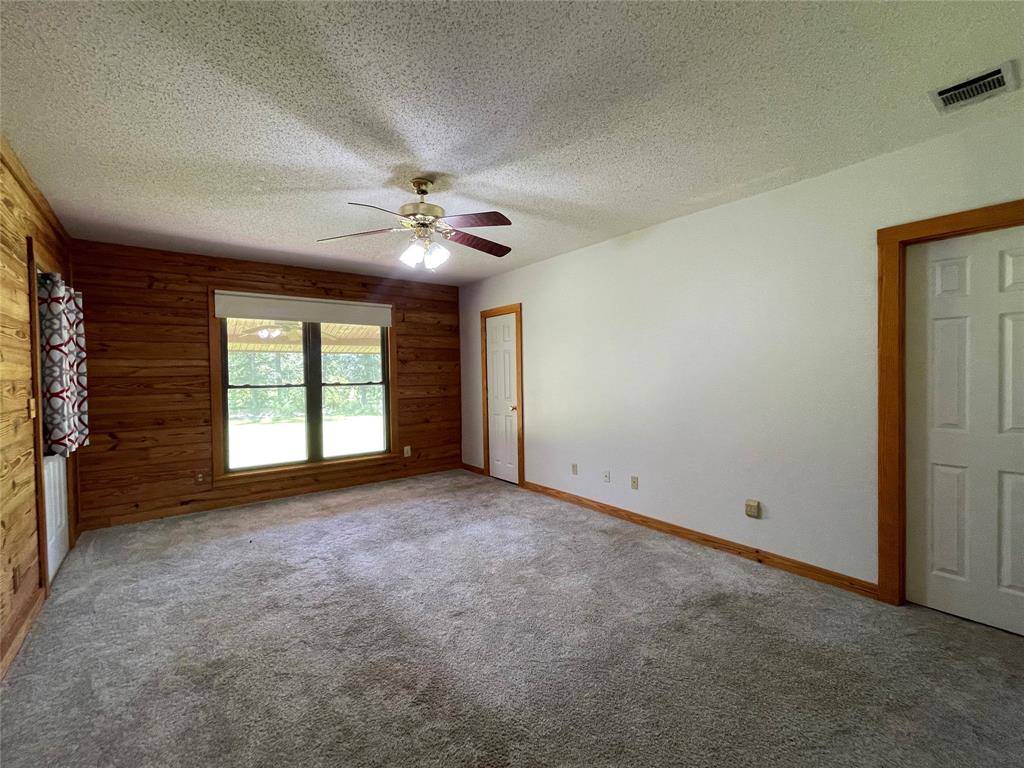 184 Hall Road Property Photo 10