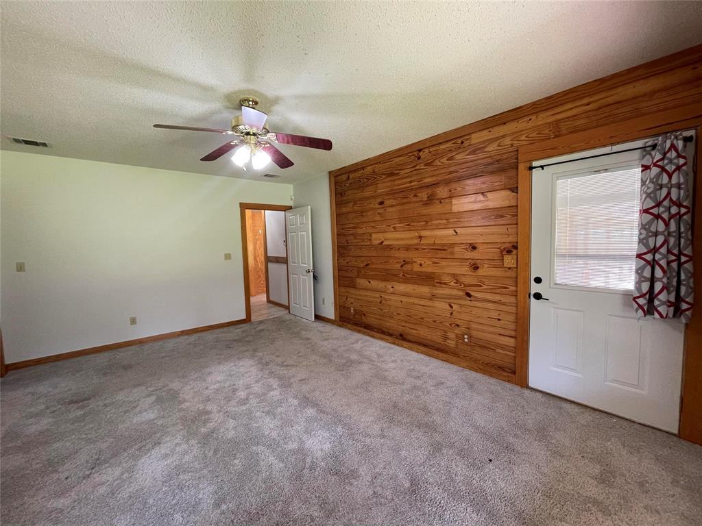 184 Hall Road Property Photo 12