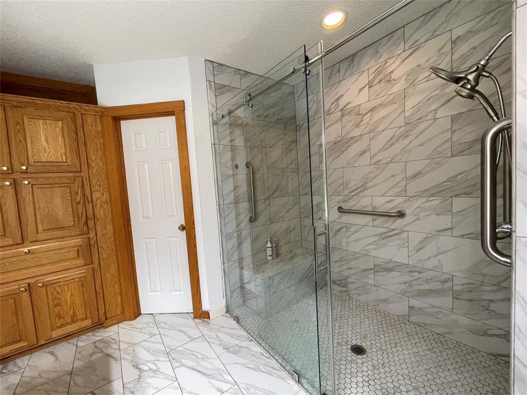 184 Hall Road Property Photo 14