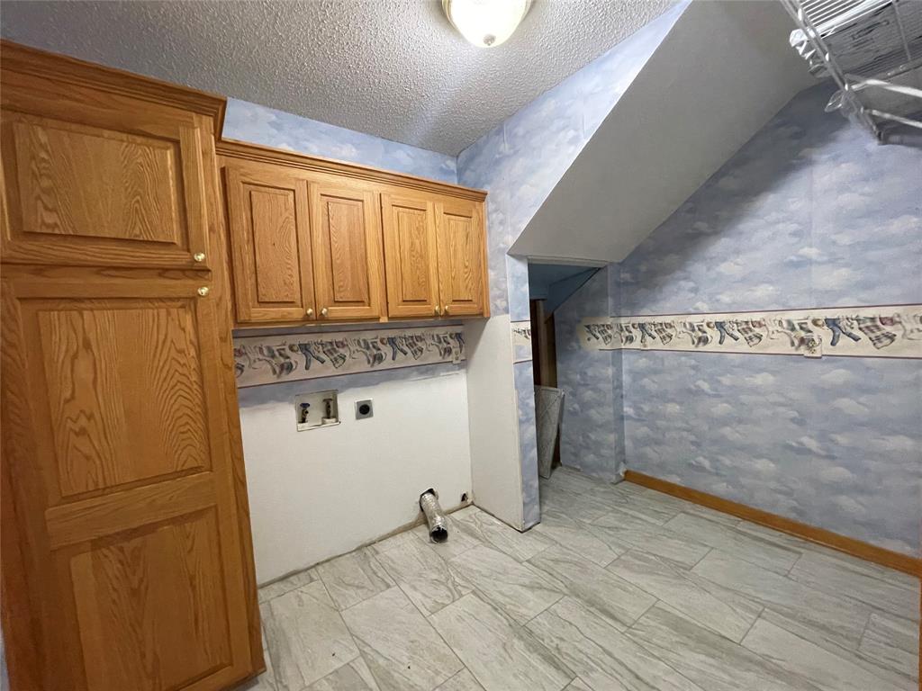 184 Hall Road Property Photo 16