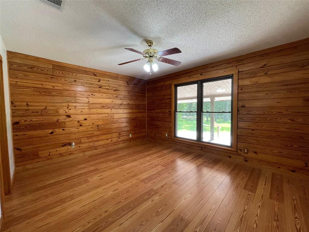 184 Hall Road Property Photo 17