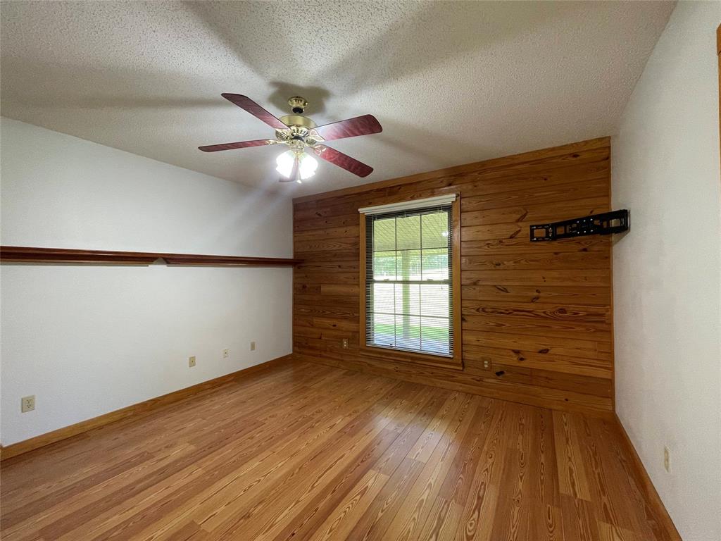 184 Hall Road Property Photo 21