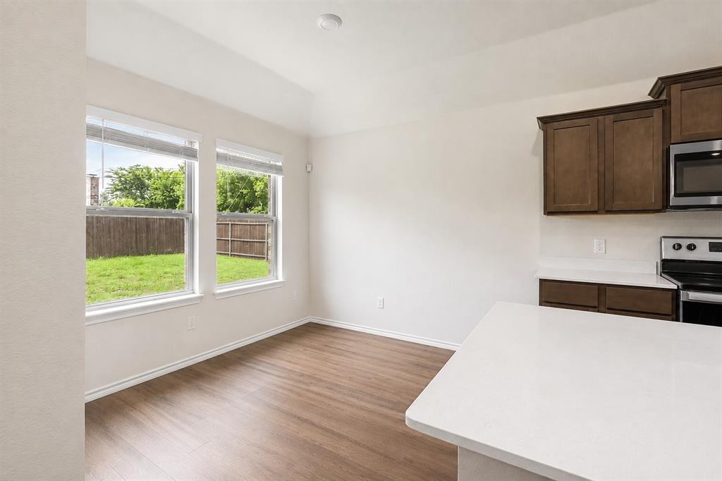 1804 Pecan Valley Drive Property Photo 9