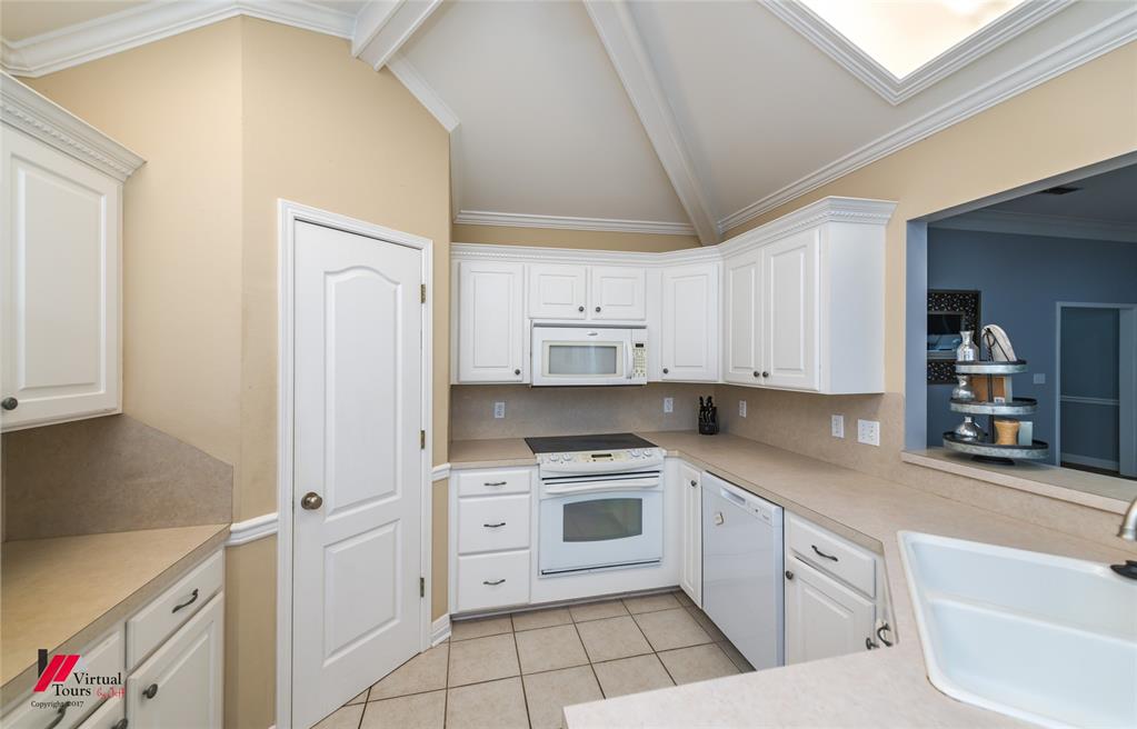 2015 Meadow Bend Property Photo 11