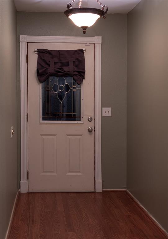 1321 Brookfield Lane Property Photo 7