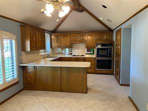 918 Spring Brook Drive Property Photo 6