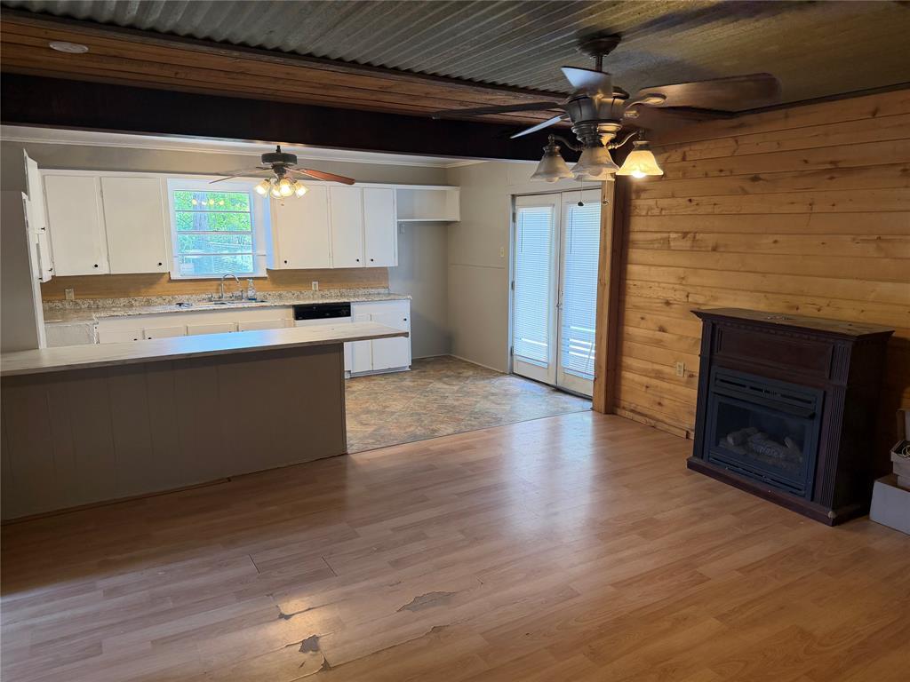 305 E Pliler Precise Road Property Photo 2