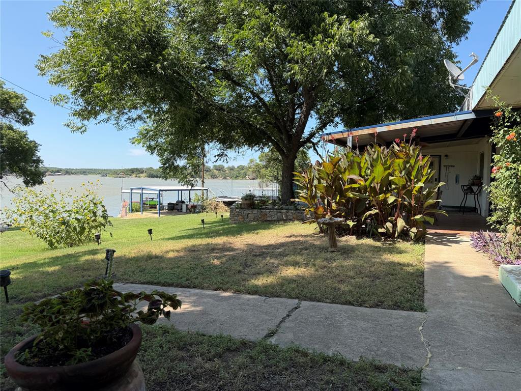 103 Lake Bridge Lane Property Photo 13