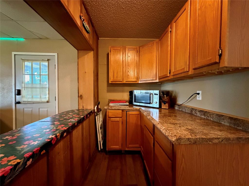 103 Lake Bridge Lane Property Photo 15