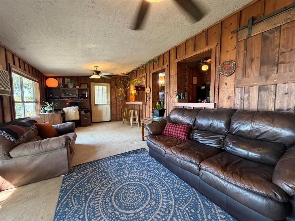 103 Lake Bridge Lane Property Photo 28