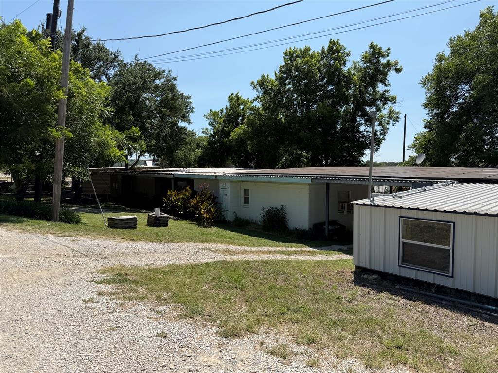 103 Lake Bridge Lane Property Photo 35