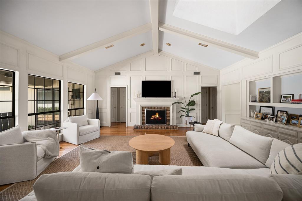 6501 Copper Creek Drive Property Photo 4