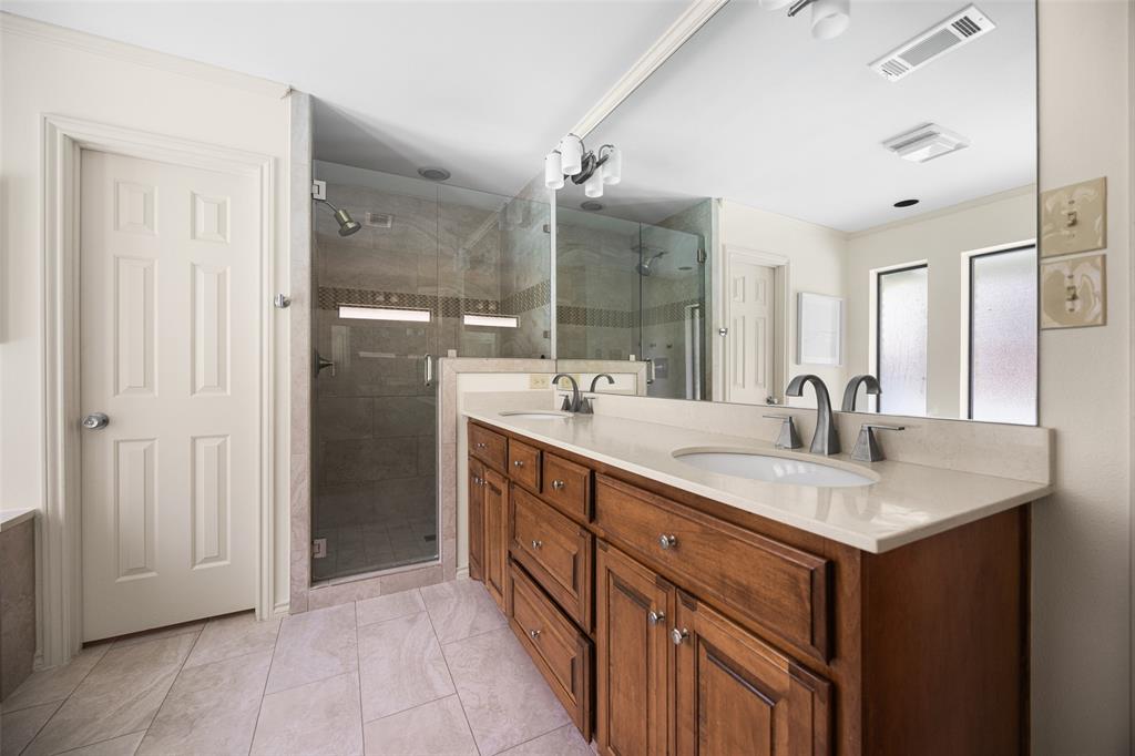 6501 Copper Creek Drive Property Photo 17