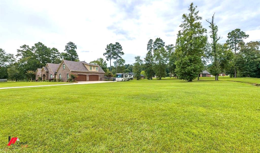 5321 Mirabeau Circle Property Photo 4