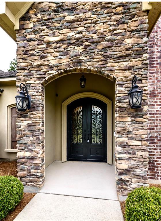 5321 Mirabeau Circle Property Photo 8
