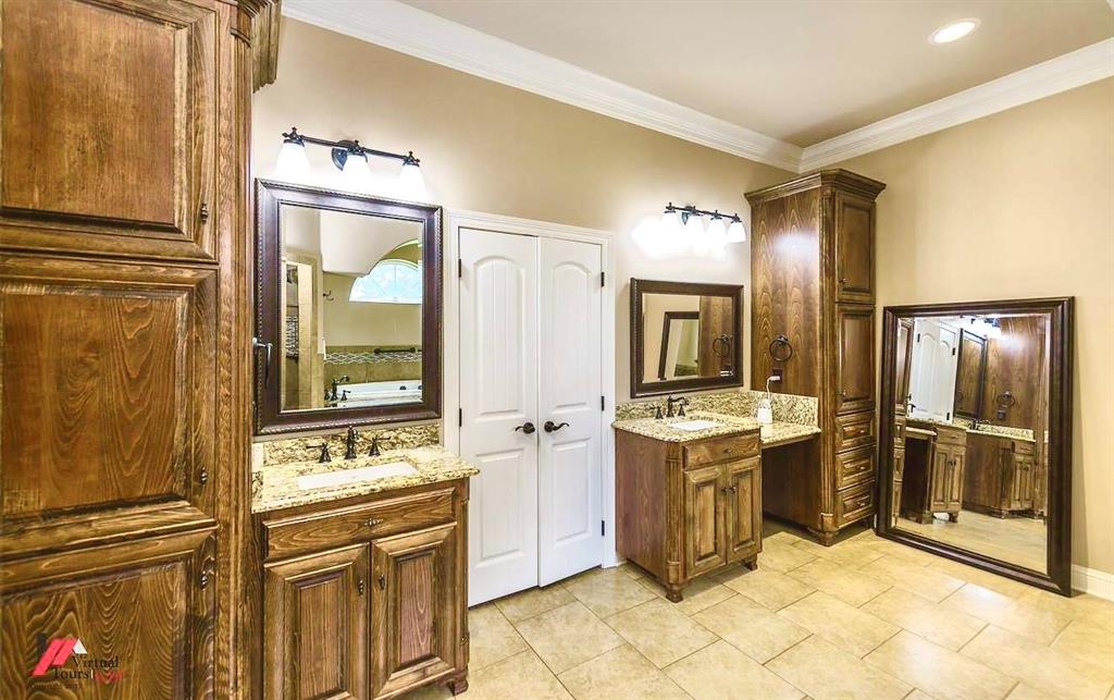 5321 Mirabeau Circle Property Photo 23