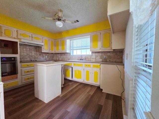 604 S Briarcrest Drive Property Photo 6