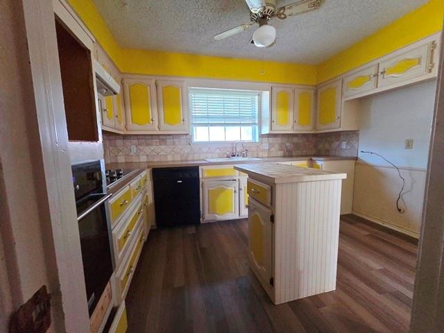 604 S Briarcrest Drive Property Photo 7