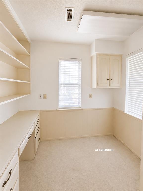 604 S Briarcrest Drive Property Photo 24