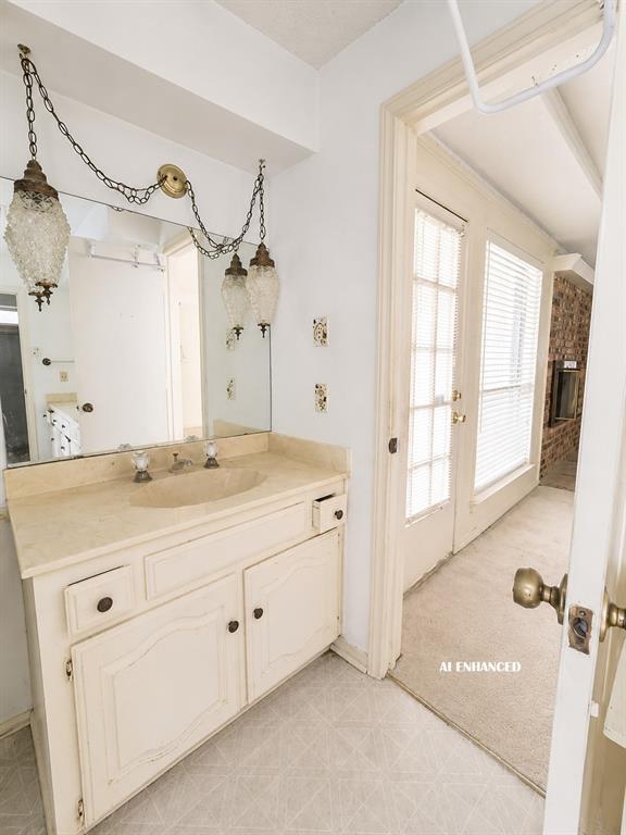 604 S Briarcrest Drive Property Photo 29