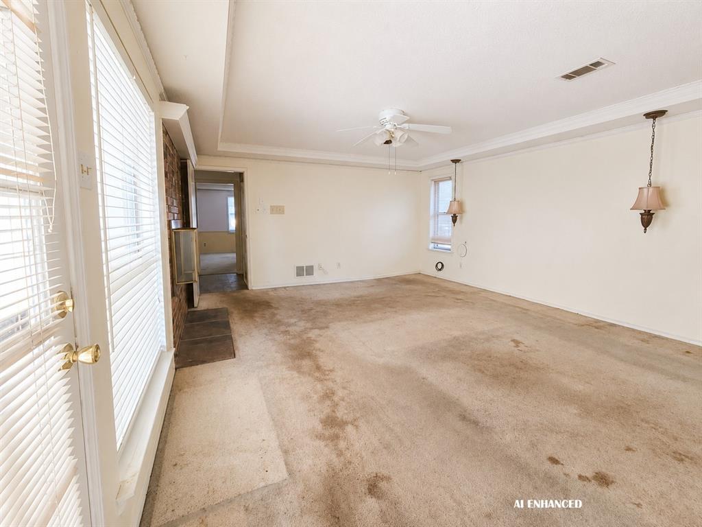 604 S Briarcrest Drive Property Photo 31