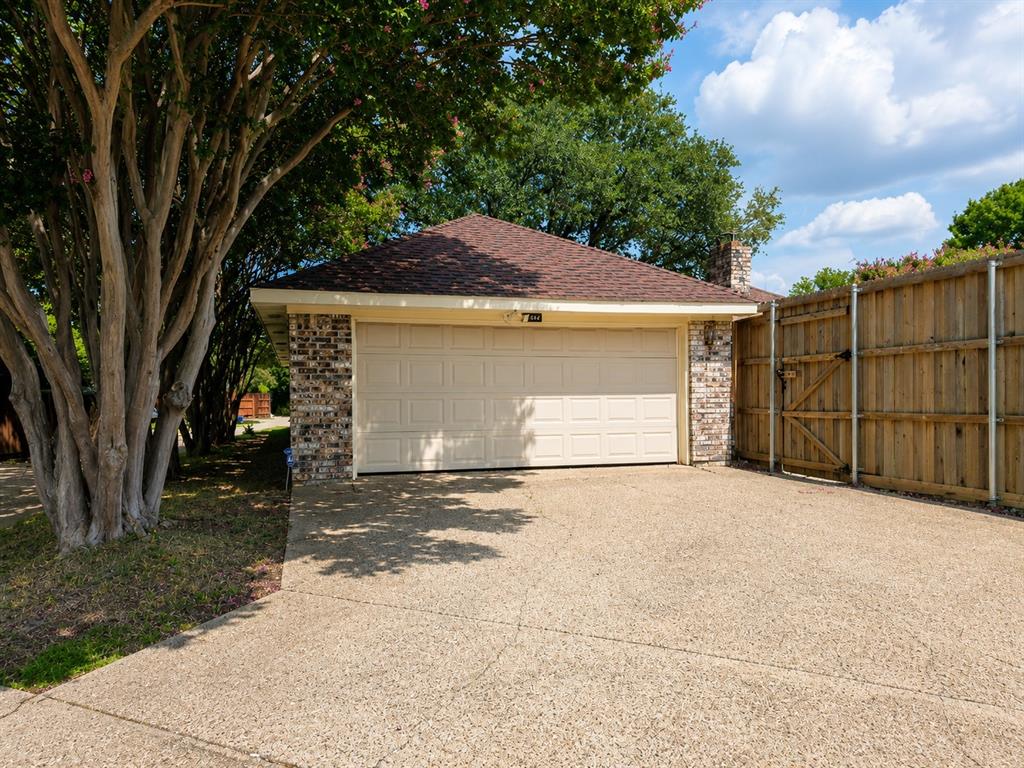 604 S Briarcrest Drive Property Photo 38