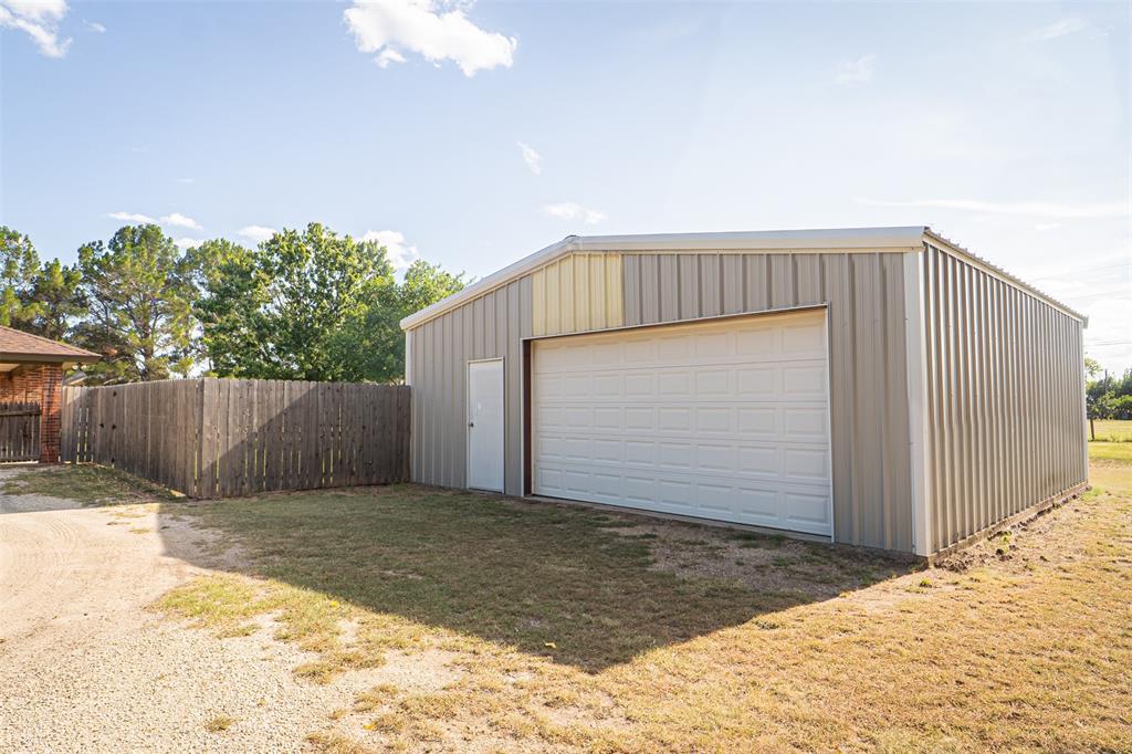1067 Todd Trail Property Photo 4