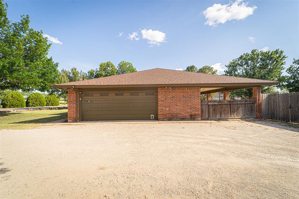 1067 Todd Trail Property Photo 6