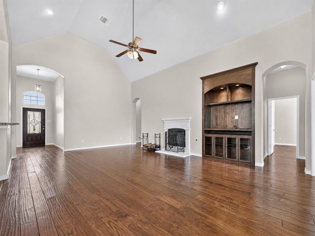 1403 Dhaka Drive Property Photo 7