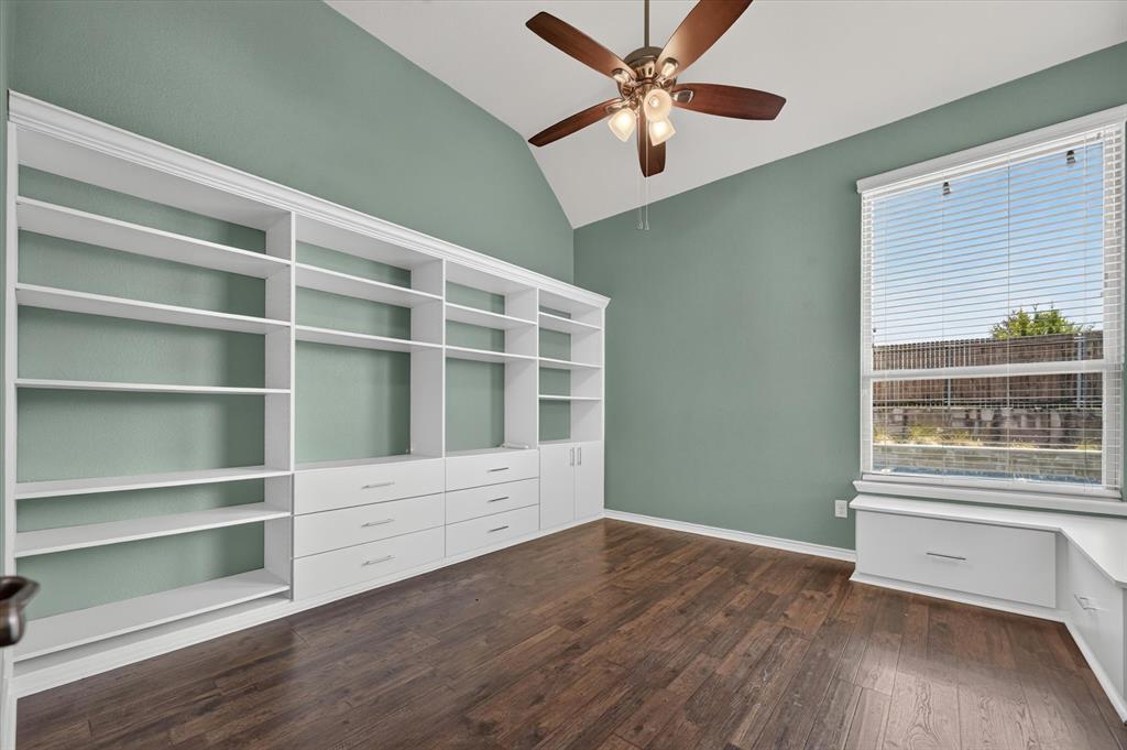 1403 Dhaka Drive Property Photo 11