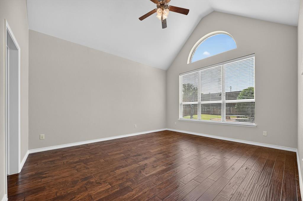 1403 Dhaka Drive Property Photo 16