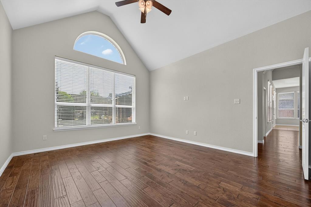 1403 Dhaka Drive Property Photo 17