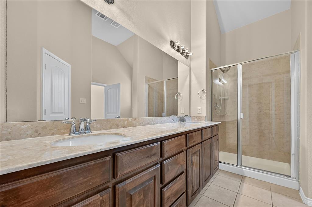 1403 Dhaka Drive Property Photo 19