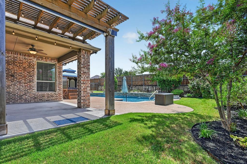 1403 Dhaka Drive Property Photo 34