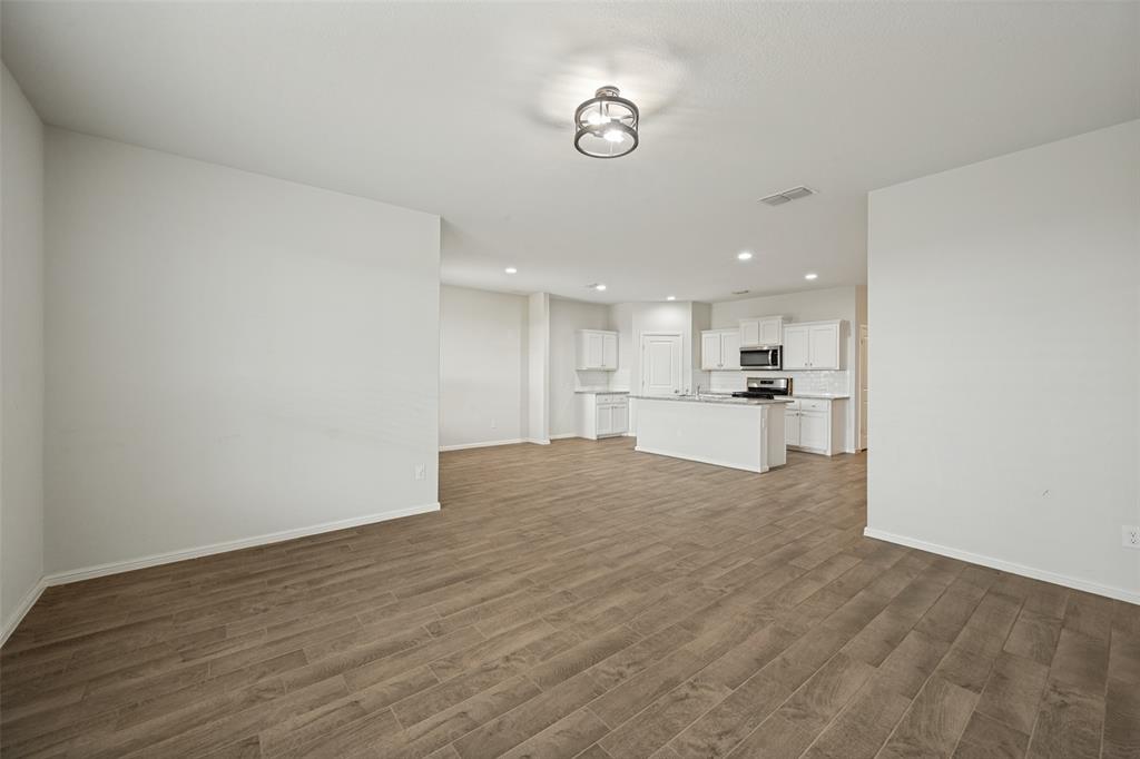 5201 Blue Night Drive Property Photo 6