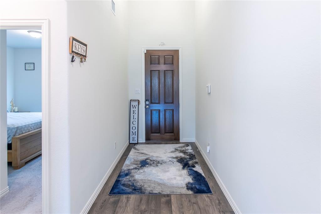 1217 Rosebay Drive Property Photo 14