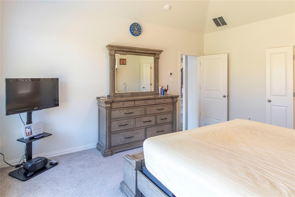 1217 Rosebay Drive Property Photo 22